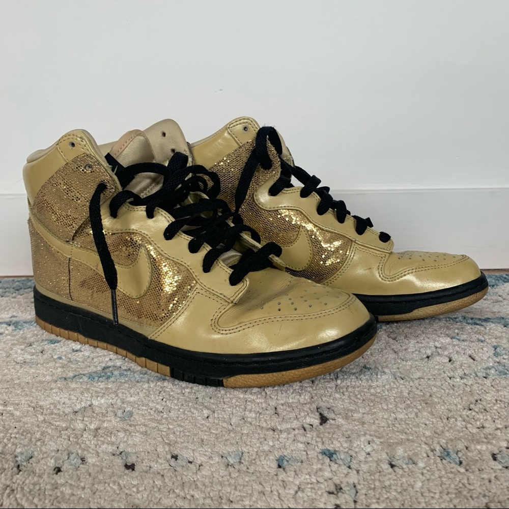 Gold Nike Sneakers💫